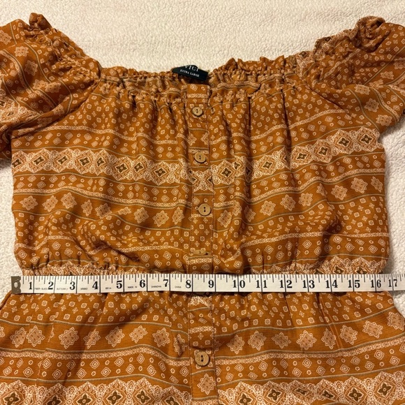 VICI Bohemian Off-Shoulder Maxi Dress - Brown Tan High Low Ruffle Boho Festival - Picture 9 of 13